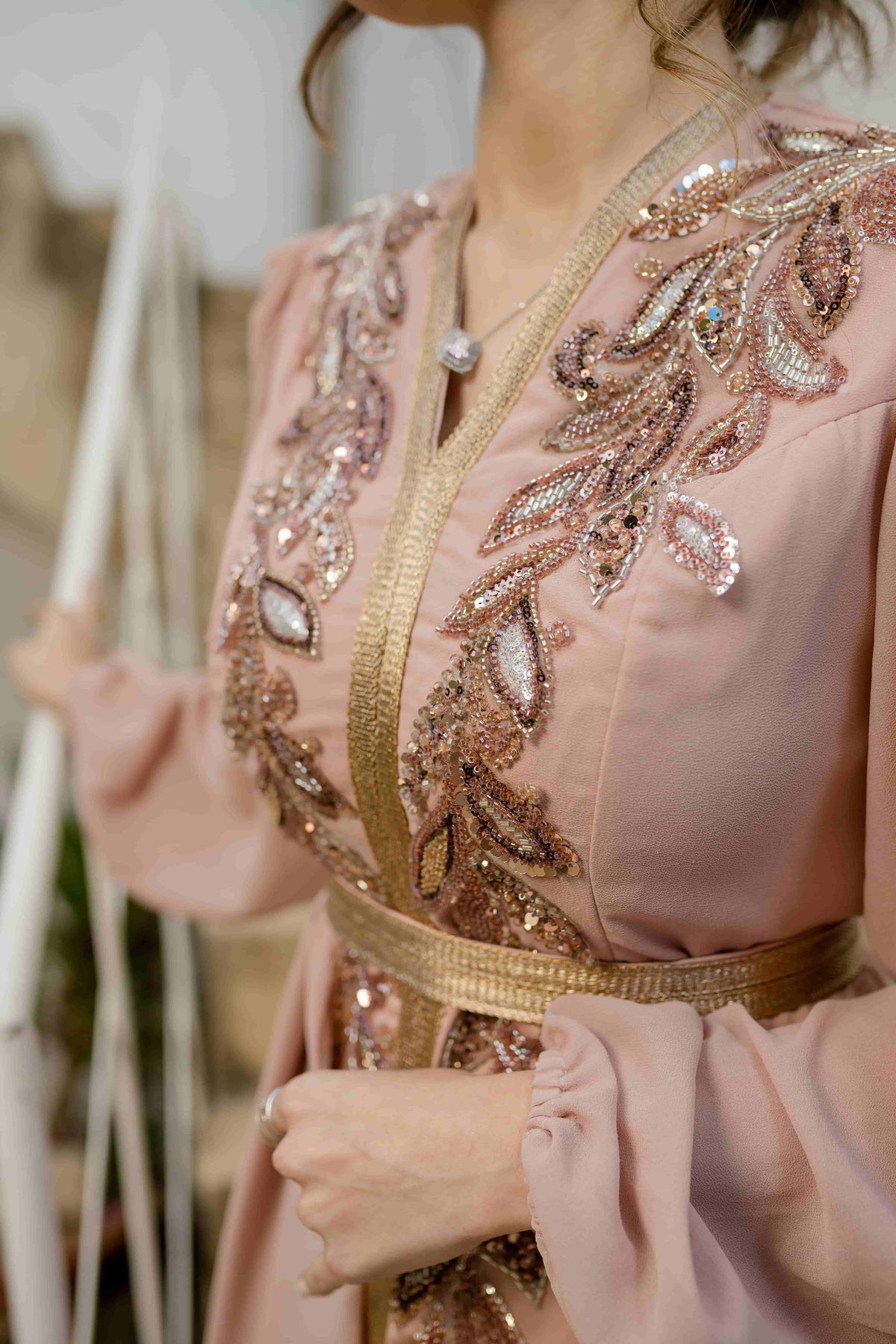 Caftan Satin et Mousline Rose Nude