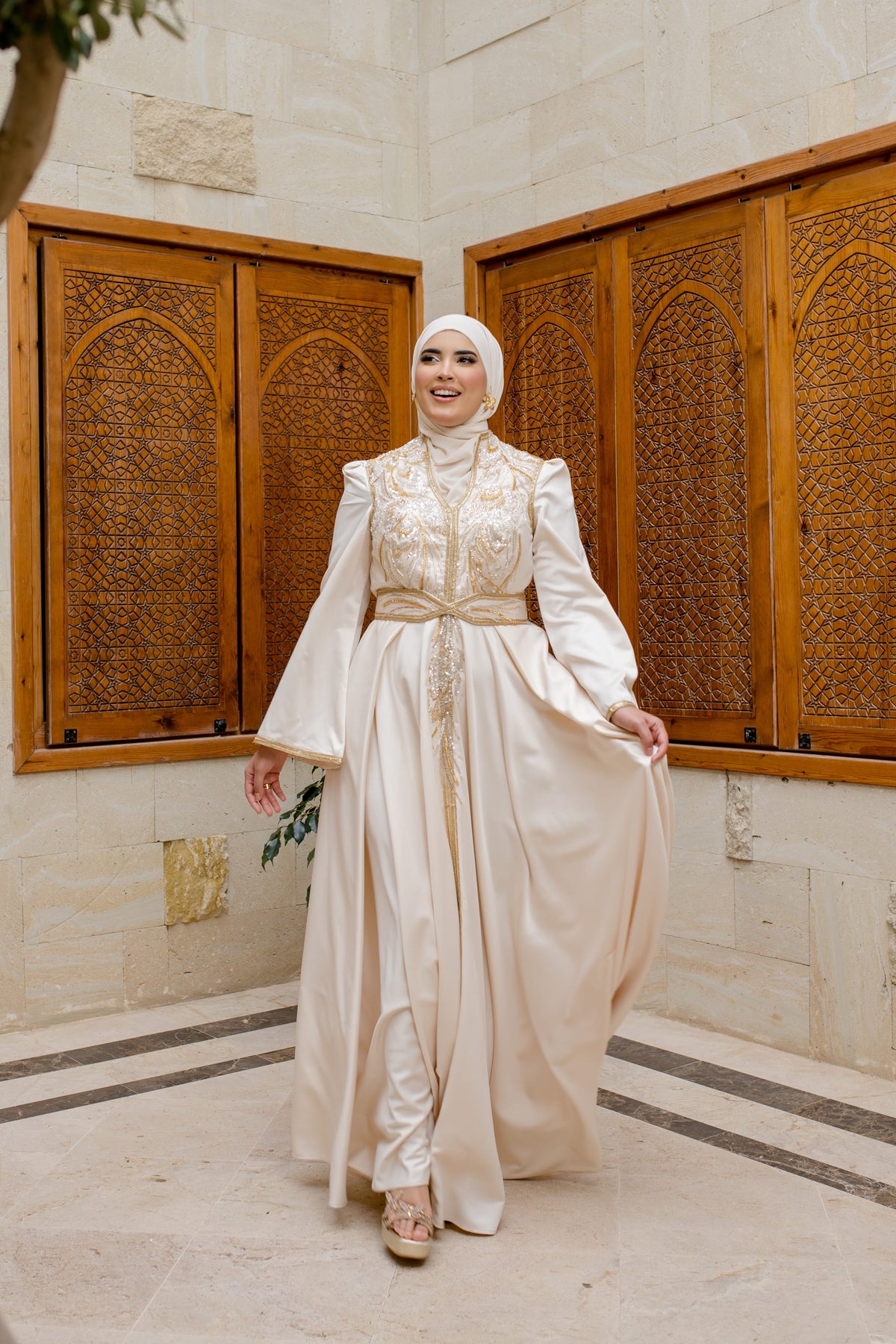 Caftan Satin Écru