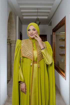 Abeya et Fond de Robe Vert